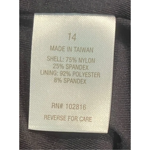 Garnet Hill Black & White One-Piece Swimsuit - Size 14 NWOT - Picture 8 of 9